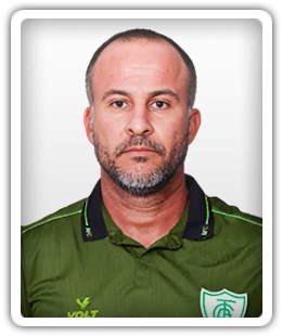 Léo Cupertino