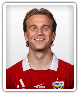 Jonny Yull