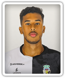 Junior Velásquez