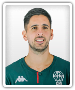 Tomás González