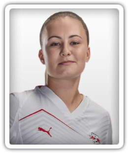 Annabel Schasching