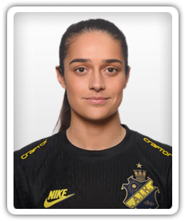 Daniella Famili