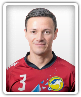 William López