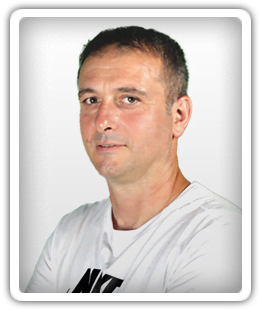 Rövþ?n Muradov