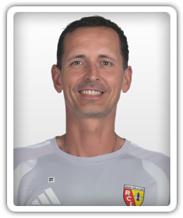 Dino Toppmöller