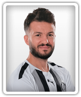 Özgür Çek