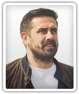 Alex Pinardi