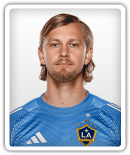 Brady Scott