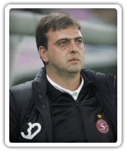 Carlos Alves